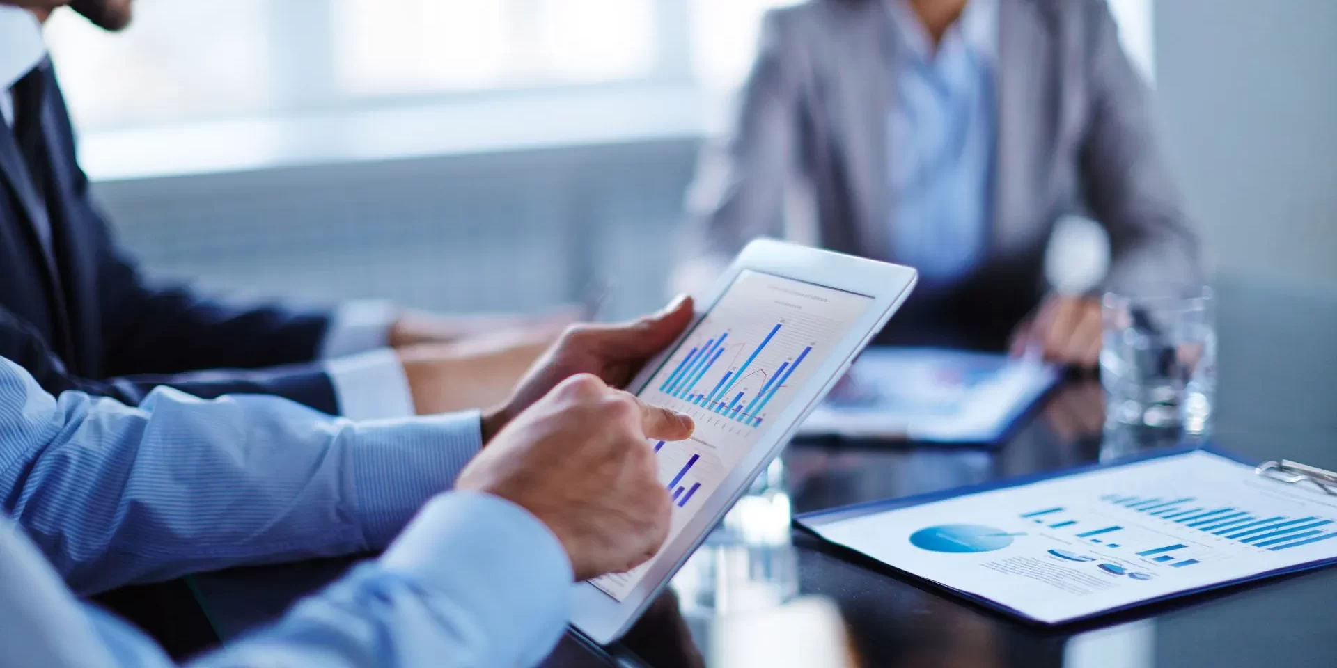 Market-pharmacy-growth-trend_-report-Iqvia-2023